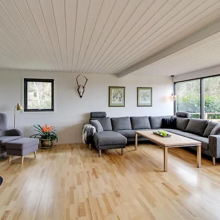 Amai - 1-5km From The Sea In Djursland And Mols By Interhome *